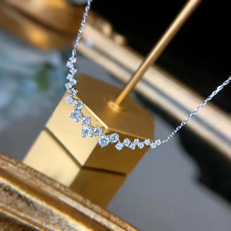 925 Silver Fashion New Arrival 1 Carat Small Diamond Pendant Necklace Female Shiny Crystal Clavicle Chain Jewelry Party Gift