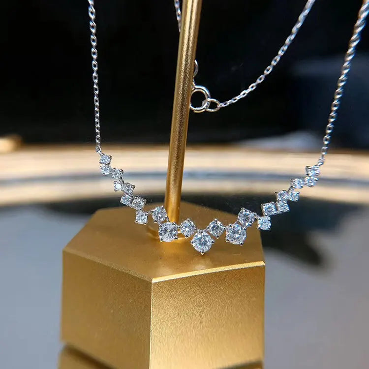 925 Silver Fashion New Arrival 1 Carat Small Diamond Pendant Necklace Female Shiny Crystal Clavicle Chain Jewelry Party Gift